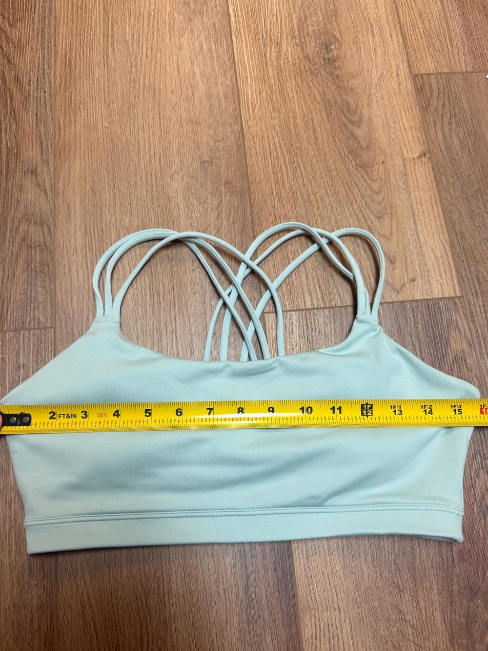 GapFit Eclipse Strappy Sports Bra Medium Support M Frothy Aqua Padded M Running - Picture 7 of 9
